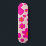 Retroventielmarkt Florence Abstracte roze Floral Persoonlijk Skateboard<br><div class="desc">Bloemmarkt Stockholm: abstracte bloemetjeskunst - retro bloemen print - beige,  roze en oranje.</div>