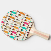 Retrowijnflessen en -glazen tafeltennisbatje (Zijkant)