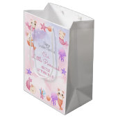 Reumaïde kattenmeisje, schattige verjaardag medium cadeauzakje (Achterkant Gekanteld)