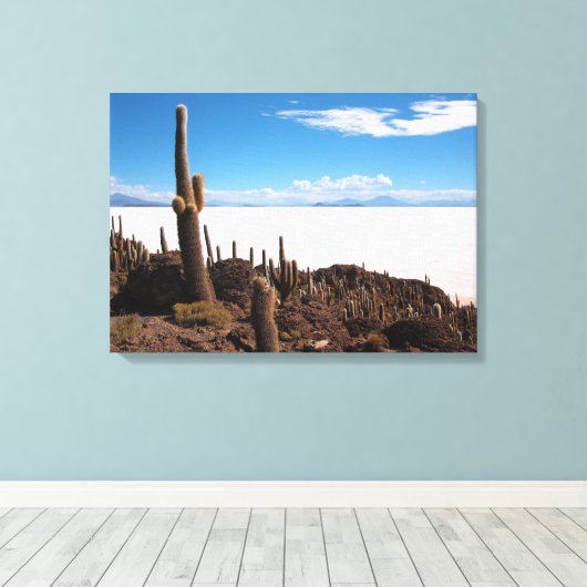 Reuzencactus op het doek Salar de Uyuni Canvas Afdruk (Insitu (Houten vloer))