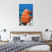 Reuzenkikvorsvis die zijn visaas toont (Antennari Canvas Afdruk (Insitu (Slaapkamer))