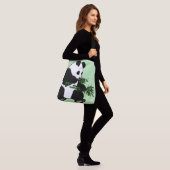 Reuzenpanda Groen Crossbody Tas (Op model)