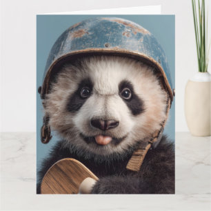 Reuzenpanda-portret met vintage blauwe helm kaart