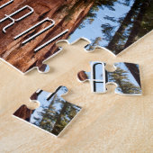 Reuzensequoia stijgt op legpuzzel (Zijkant)