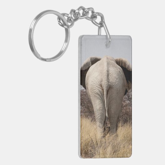 Review of elephant sleutelhanger (Voorkant Links)