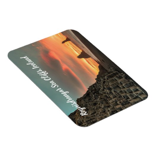 Reynisdrangar Zee Cliffs IJsland gestileerd Magneet (Rechterzijde)