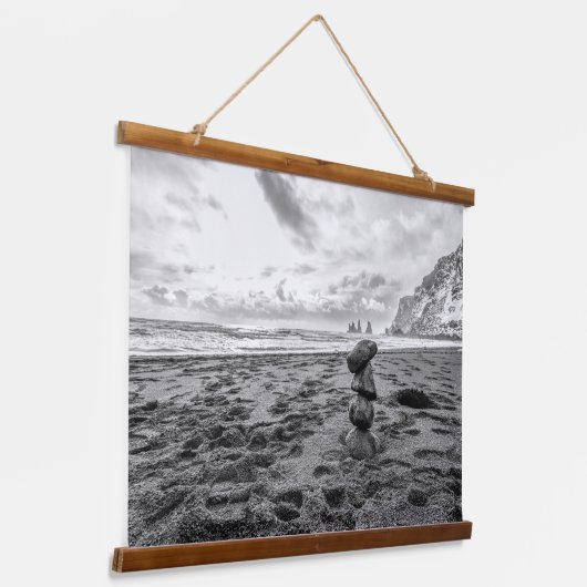 Reynisfjara Beach Cairn Hangend Wandkleed (Gebogen)