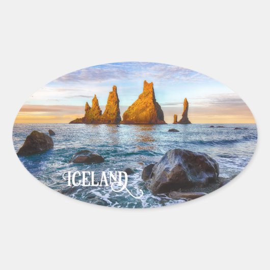 Reynisfjara Beach, IJsland Ovale Sticker (Voorkant)