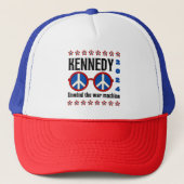 RFK Jr Kennedy '24 "Ontspan de oorlogsmachine" Ret Trucker Pet (Voorkant)