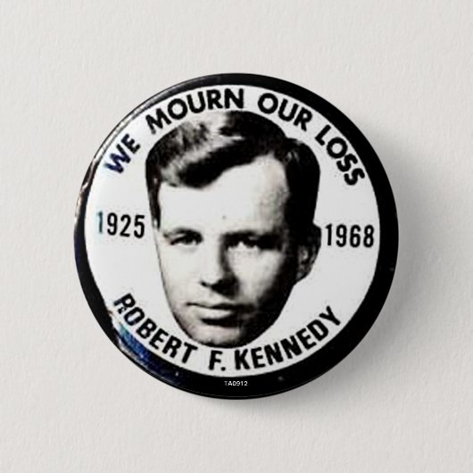 RFK Mourn - Button (Voorkant)