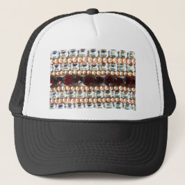 Rhinestones en parels - vintage sieraden trucker pet