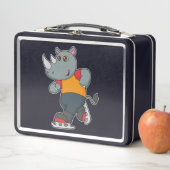 Rhino bij ijsschaatsen met ijsschaatsen (In situ)