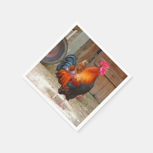 Rhode Island Red Rooster Crowing in Barnyard Servetten (Hoek)