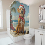 Rhodesian Ridgeback Dog Christmas  Beach Douchegordijn<br><div class="desc">Breng de warmte van de feestdagen naar de kust met dit charmante, op vintages geïnspireerde ontwerp met een feestelijke hond die op een sereen strand zit. Met een klassieke vakantietoets van nostalgische tinten en kustvibes, vangt dit kunstwerk de magie van Kerstmis door het zee. Perfect voor het verspreiden van feestvreugde,...</div>