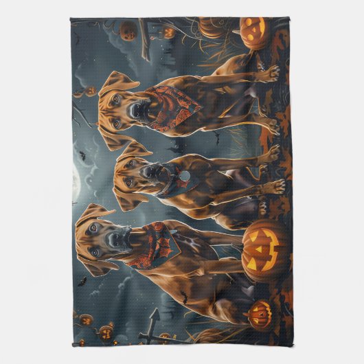 Rhodesian Ridgeback Halloween Spooky Theedoek (Verticaal)