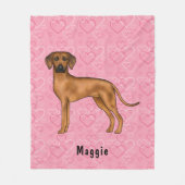 Rhodesian Ridgeback hond op roze harten met naam Fleece Deken (Voorkant)