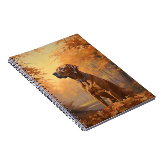 Rhodesian Ridgeback in herfst laat Herfst inspirer Notitieboek (Rechterzijde)