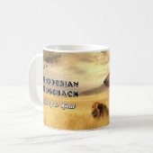 Rhodesian Ridgeback in savanne Unieke mok (Voorkant links)