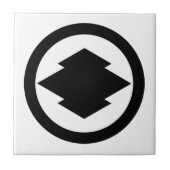 Rhombic pine bark in cirkel tegeltje (Voorkant)