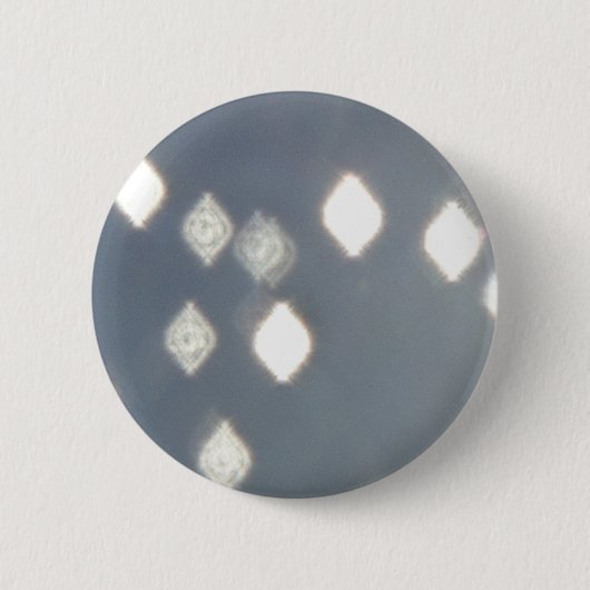 Rhombusmuster auf blaugrauem Hintergrund Ronde Button 5,7 Cm (Voorkant)