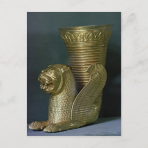 Rhyton in de vorm van een zittend leeuwmonster briefkaart