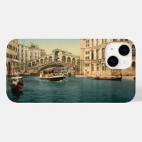 Rialto Bridge en Grand Canal, Venetië