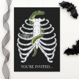 Rib Cage Skelet Botten met Groene Snake Halloween Kaart