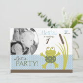 Ribbit Swimming Frog Birthday Invitation A7-C Kaart (Staand voorkant)