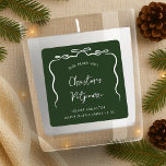 Ribbon Bow Christmas Product Jar Label Groen Wit<br><div class="desc">Creëer unieke vakantie product stickers met deze Elegant Hand getrokken Bows Christmas Product Label Design. Met grillige rode lintboog illustratie, minimale lay-out, handgeschreven lettertypen in seizoensgebonden groen en witte kleuren. Deze vakantie product labels kunnen worden gebruikt voor kaarsen, diffusers, zeep en meer! Verhoog uw kerstverpakkingsontwerp met deze moderne vierkante productlabels....</div>