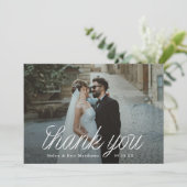 Ribbon Script Minimalist Wedding Photo  Bedankkaart (Staand voorkant)