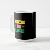 Rice Life is een leuk typografisch ontwerp Koffiemok (Voorkant links)