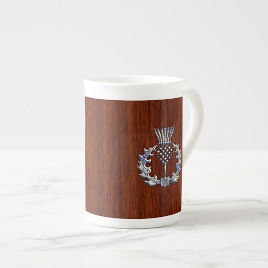 Rich Mahogany Wood Scottish Thistle Print Porselein Kop (Voorkant rechts)