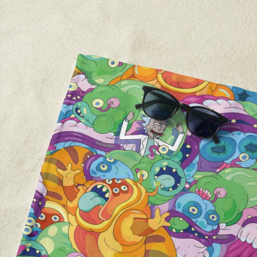 Rick Apocalypse Party Alien Pattern Strandlaken (In situ)