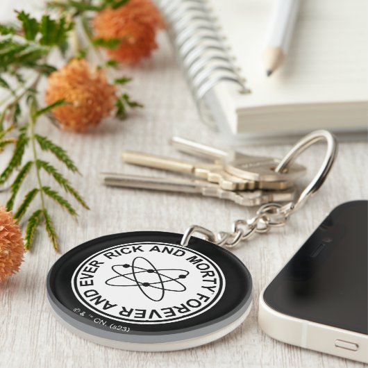 Rick en Morty Forever en Ever Atomic Badge Sleutelhanger (Voorkant Rechts)