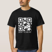 Rick roll grappige QR scan code scan me niet T-shirt (Voorkant)