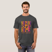 Rick roll grappige QR scan code scan me niet T-shirt (Voorkant volledig)