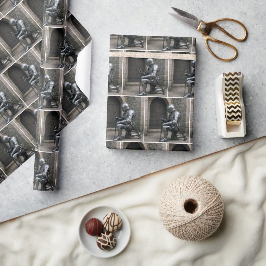 Ridder knielend bij de kasteeldeur cadeaupapier (Crafts)