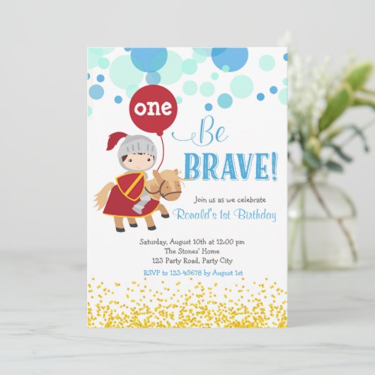 Ridder met ballon verjaardagsuitnodiging kaart (Staand voorkant)