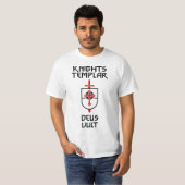 Ridders Tempeliers Middeleeuwse Stijl DEUS VULT Ku T-shirt (Voorkant volledig)
