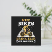 Ride Bikes Drink Beer Bicycle Mountain Bike Gift Kaart (Staand voorkant)