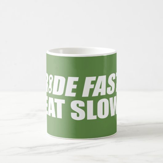 Ride Fast Eat Slow Koffiemok (Center)