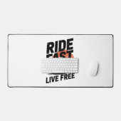 Ride Fast Live Gratis Fietser T-shirt Bureaumat (Keyboard & Muis)