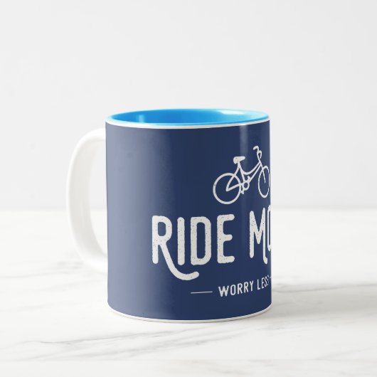 Ride more Angst Minder Tweekleurige Koffiemok (Voorkant links)