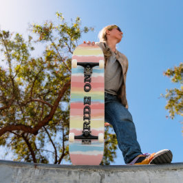 Ride op blauwe roze gele Waterverf strepen Persoonlijk Skateboard