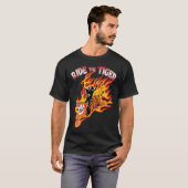 Ride the Tiger  Heavy Metal Illustration T-shirt (Voorkant volledig)