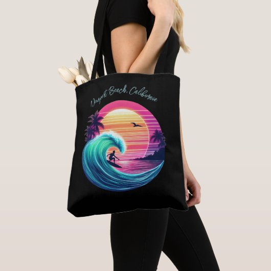Ride the Wave bij zonsondergang Tote Bag (Dichtbij)