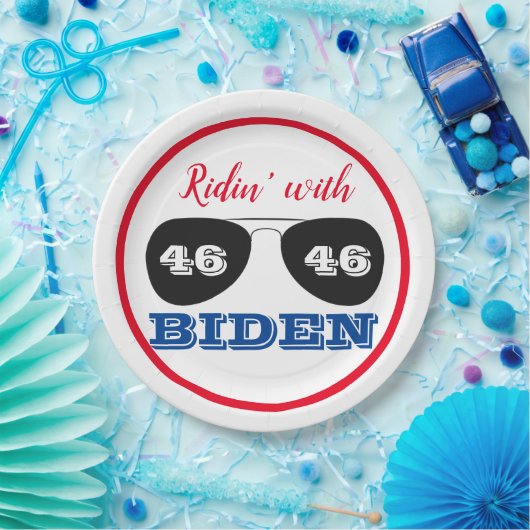 Ridin' met Biden 46 Aviator Sunbril Papieren Bordje (Feest)