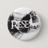 RIESE ++ Distress Button (Voorkant)