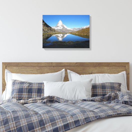 Riffelsee Matterhorn-reflectie Canvas Afdruk (Insitu (Slaapkamer))