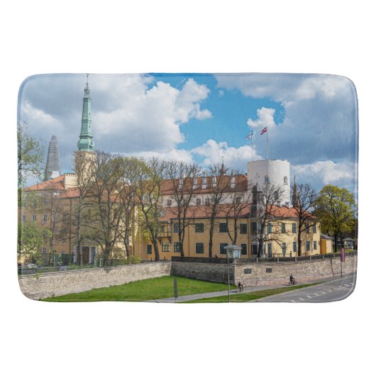 Riga Castle tijdens de zonnige dag in Riga, Letlan Badmat (Voorkant)